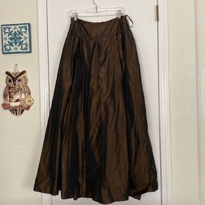 Uec Vera Wang gown skirt. Size 10